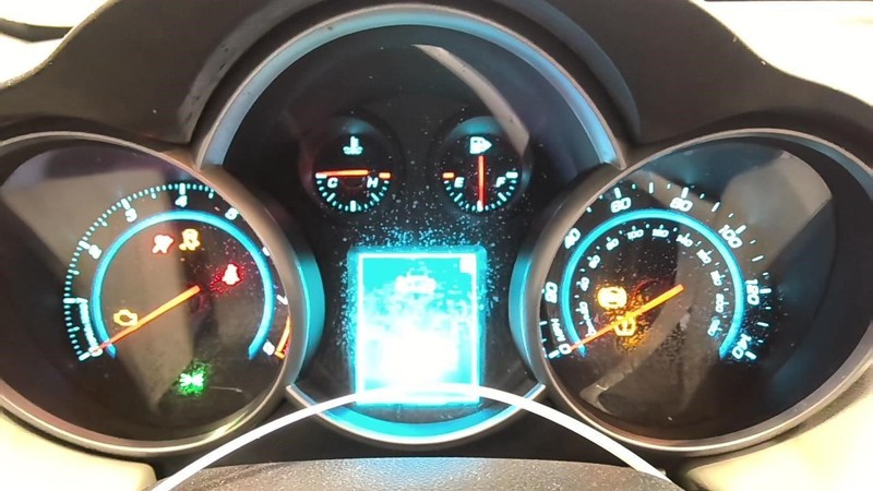 2013-2014 Chevy Cruze Speedometer Instrument Cluster 1.8L MPH and KPH US Market
