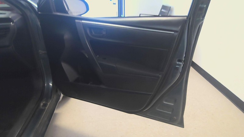 Front Door Trim Panel TOYOTA COROLLA Right 14 15 16 17 18 19