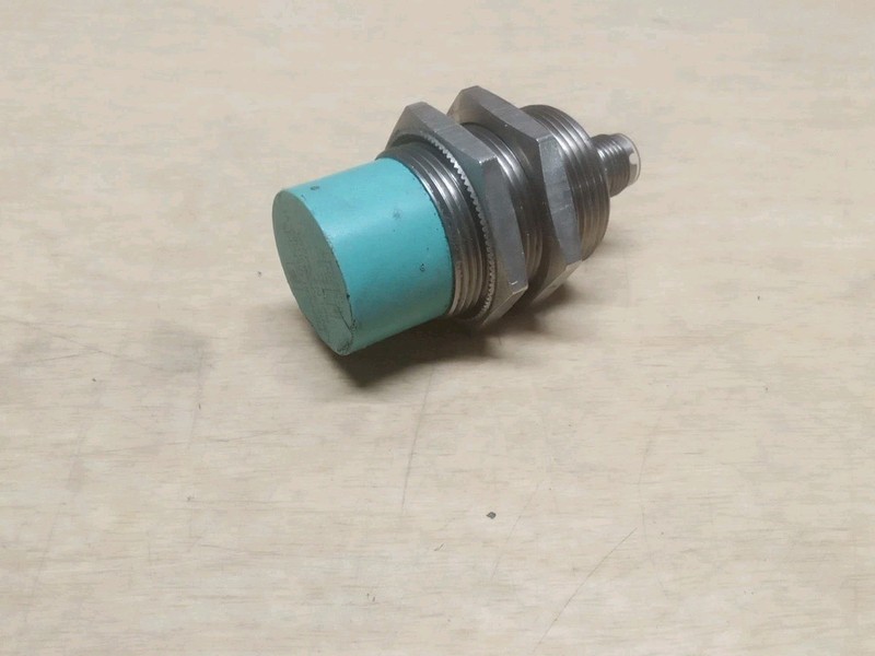 Pepperl & Fuchs NBN15-30GM50-E2-V1 Inductive Sensor