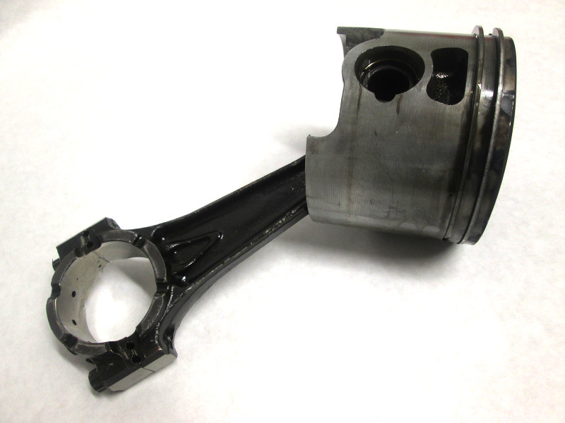 5006737 Piston & Connecting Rod PORT E-Tec Evinrude Johnson Outboard Freshwater