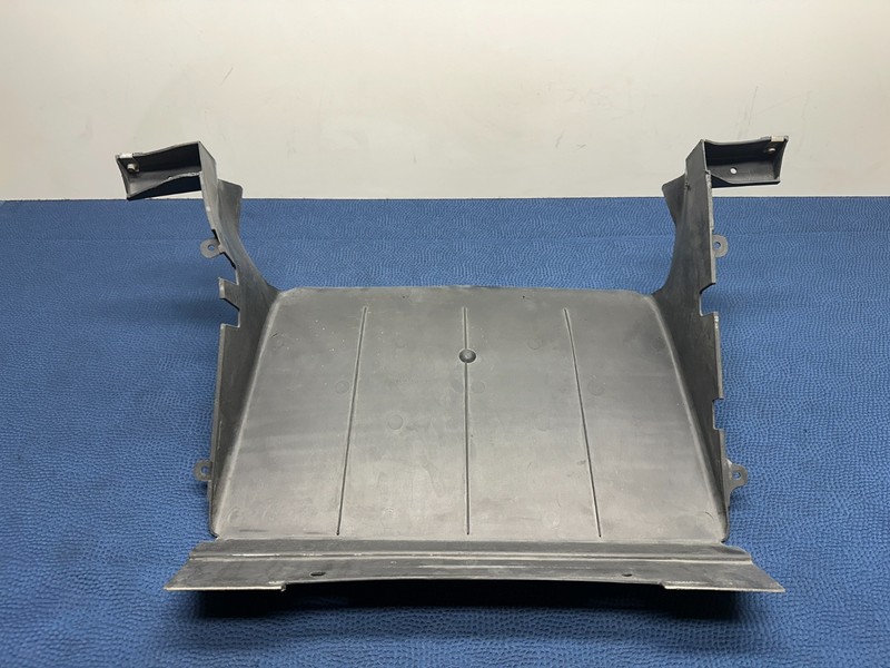 6-10 Saturn Sky Pontiac Solstice Front Bumper Engine Body Splash Lower Guard OEM