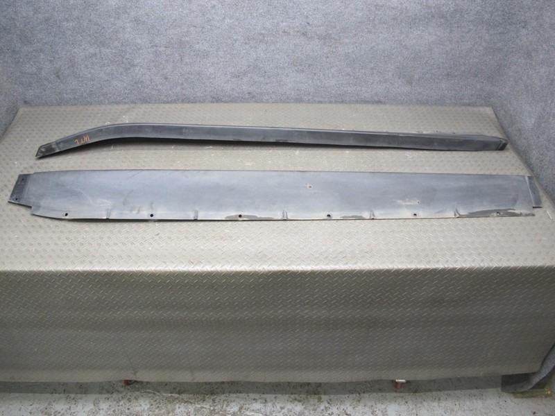 2003-2009 HUMMER H2 LEFT & RIGHT SIDE ROCKER SKIRT PANEL MOLDING TRIM SET