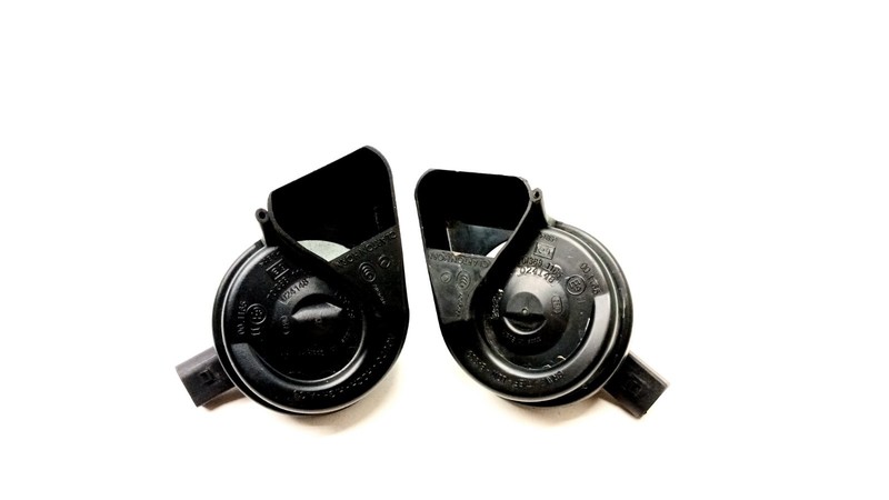 08-17 AUDI 8T A5 S5 RS5 B8 A4 HIGH LOW TONE HORN SET LEFT RIGHT OEM 02142A