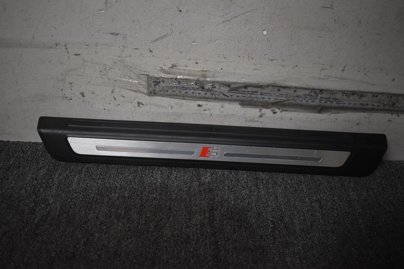 2018-2021 AUDI Q5 PREMIUM FRONT SILL PLATE FACTORY OEM