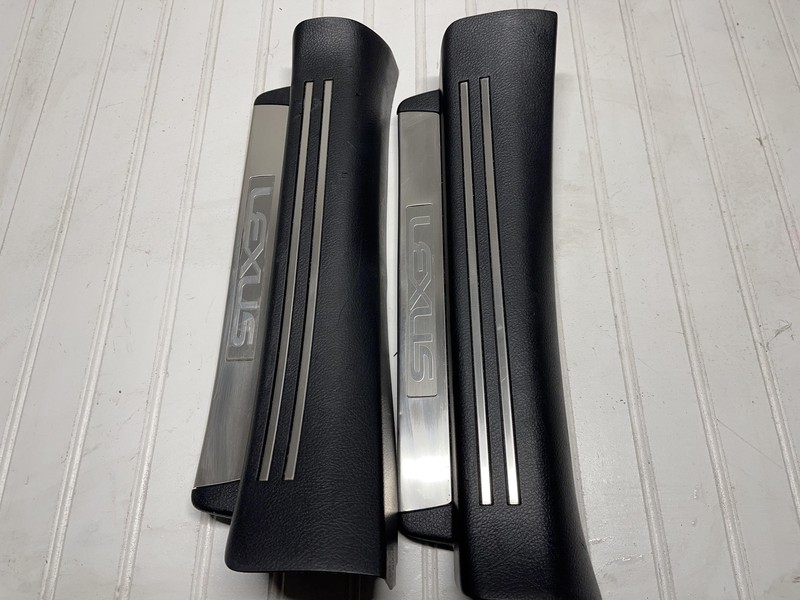 07-09 Lexus LS460 Rear Sill Plate Assembly Set Oem Tested