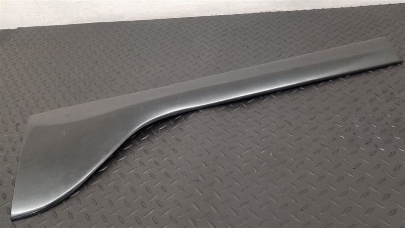 (2001-2006) GMC YukonXL DENALI Driver Side REAR Door Molding OEM 88980833