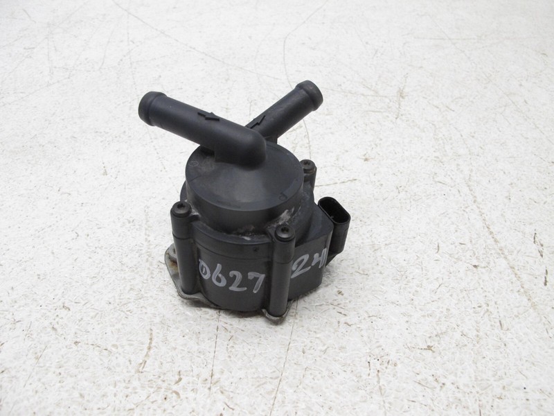 08-19 BMW E70 X5 M 4.4 V8 5 6 7 ADDITIONAL AUXILIARY WATER PUMP OEM 062724