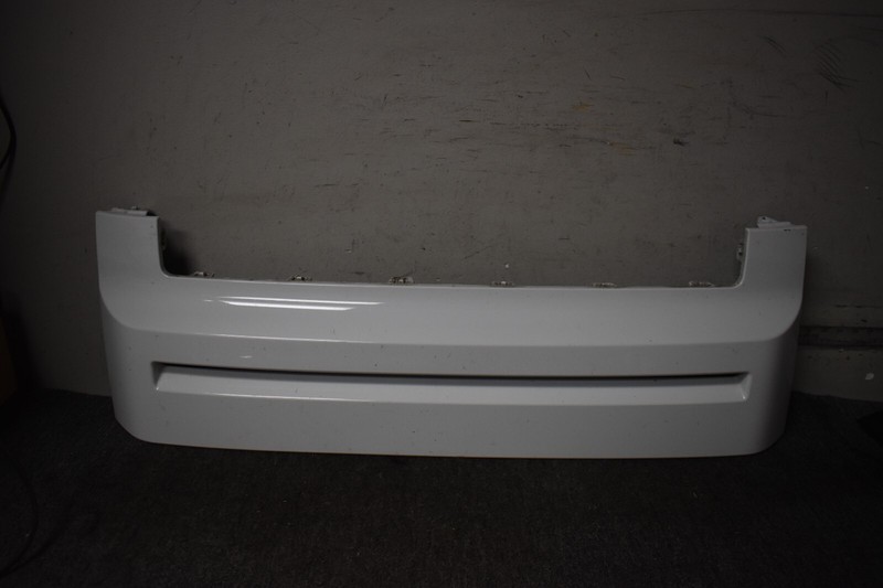 2020-2022 LAND ROVER DEFENDER GRILLE CENTER MOLDING TRIM FACTORY OEM