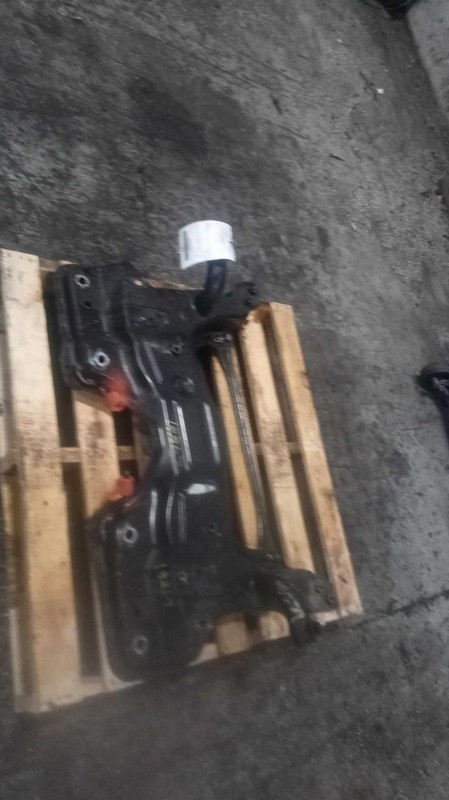 Used Front Frame Crossmember fits: 2016 Fiat 500 Front 4 Dr Front Grade A