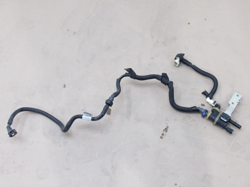 Maserati Levante 2017 Fuel Vapor Vacuum Valve Solenoid Hose Pipe Line 16-24 *