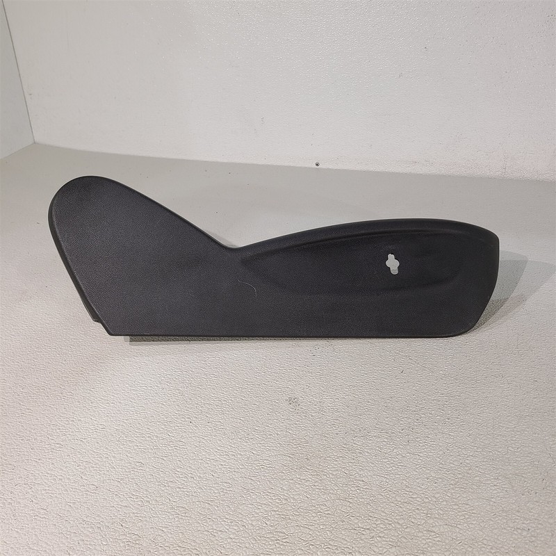10-15 Camaro SS Coupe Passenger Seat Switch Trim Cover Rh Aa7478