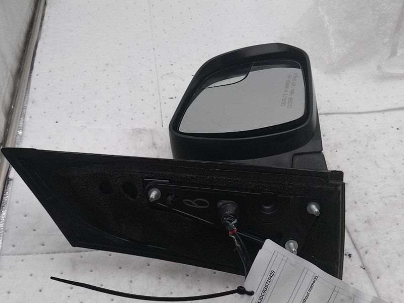 2016 Toyota Sienna Right Door Mirror Assembly Grey OEM Used 382462