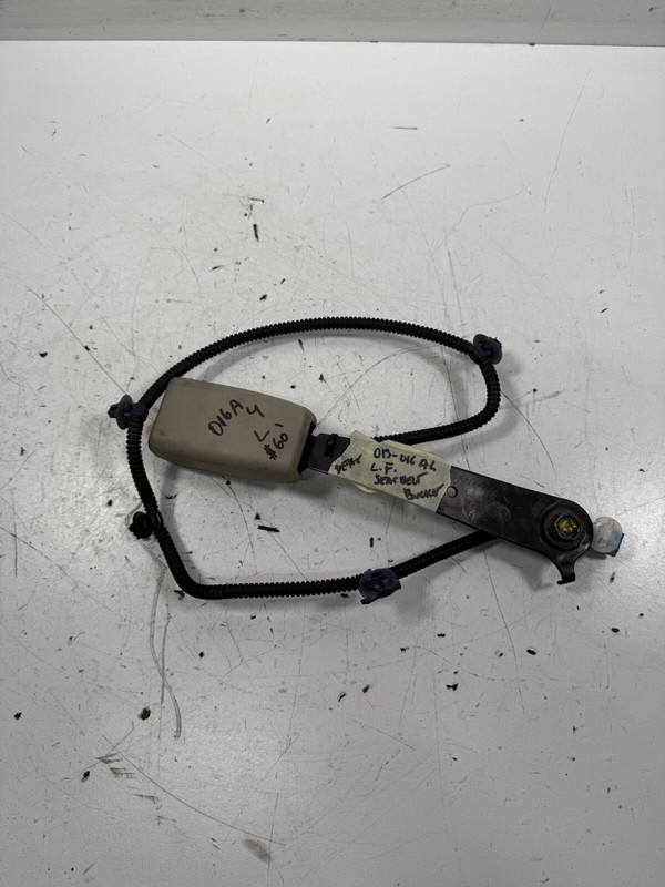 013-016 Honda Accord Seat Belt Buckle Left Front Beige 04816-T2F-A80 OEM
