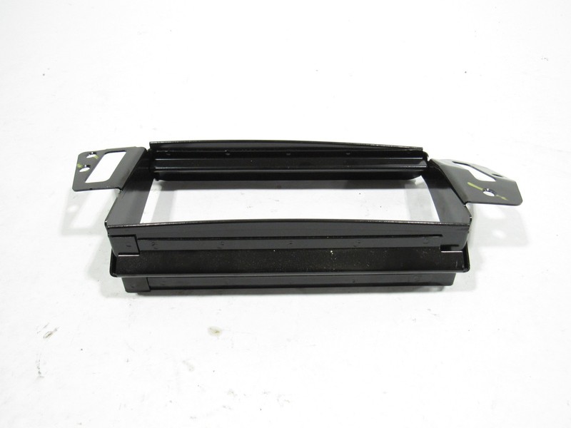 12-18 Bentley Continental GT W12 2015 Right Dashboard Safety Mount Bracket ;:A