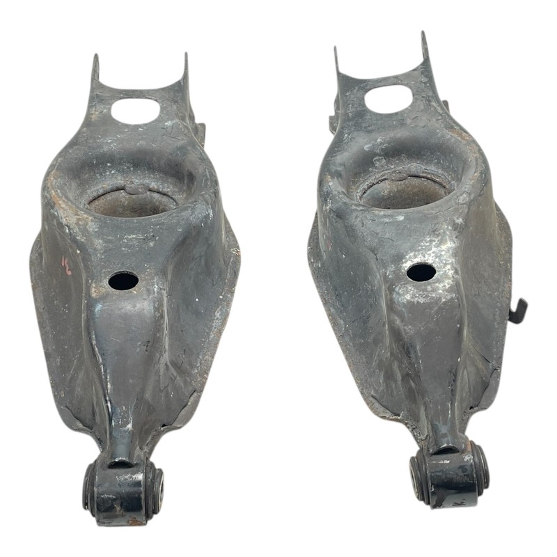 14-20 Maserati Ghibli Rear Left & Right Lower Suspension Control Arm Set OEM