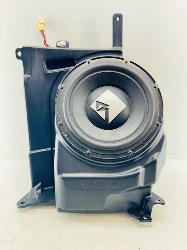 13-21 Mitsubishi outlander SUBWOOFER8720A141 OEM