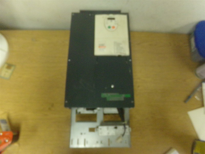 Schneider Telemecanique Altivar 212 6W1131000 ATV212HD3ONY AC Drive