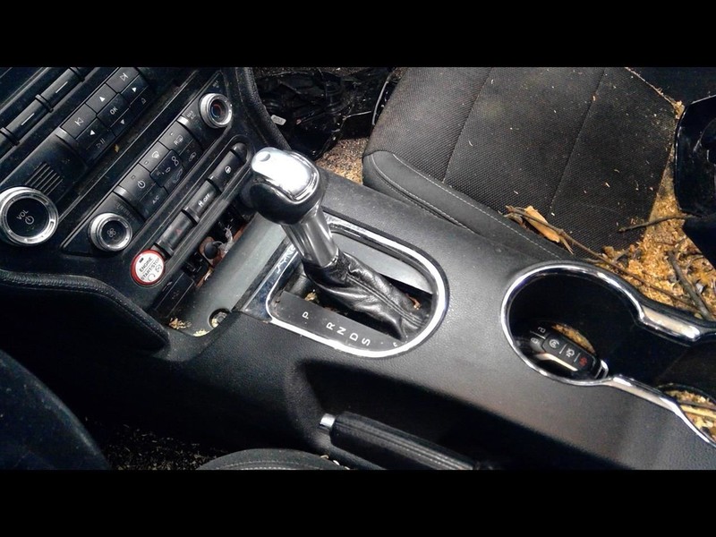 2016 MUSTANG Automatic Transmission Shifter 1577392