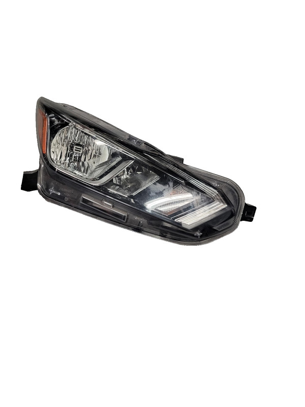 Used Aftermarket Front Right Passenger Headlight Headlamp for 2020-2022 Versa