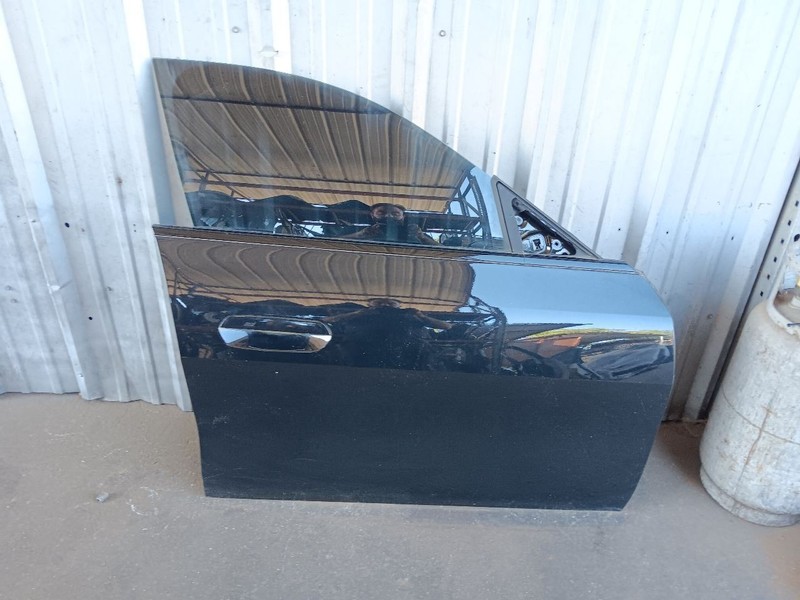 21-24 OEM BMW G26 430i I4 M440i Gran Coupe Front Right Passenger Door Black OEM