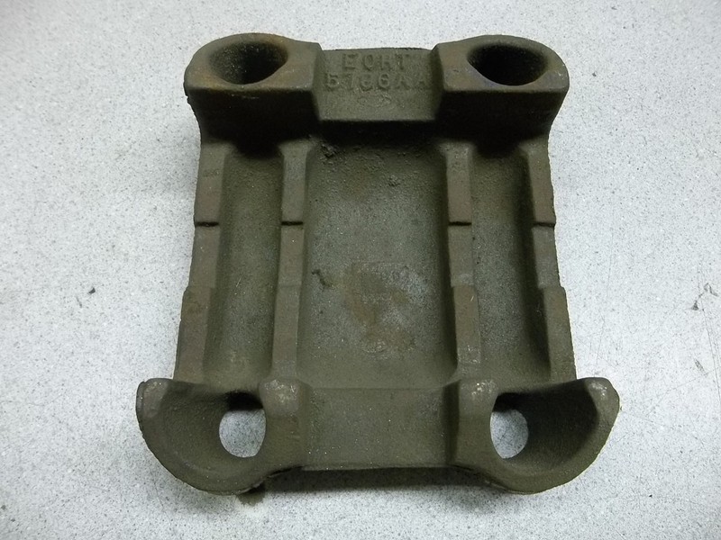 Ford E0HT-5796-AA Lower Axle Retainer *FREE SHIPPING*