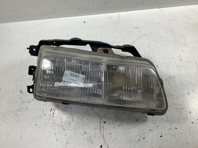 88-89 Honda Civic Right Headlight OEM