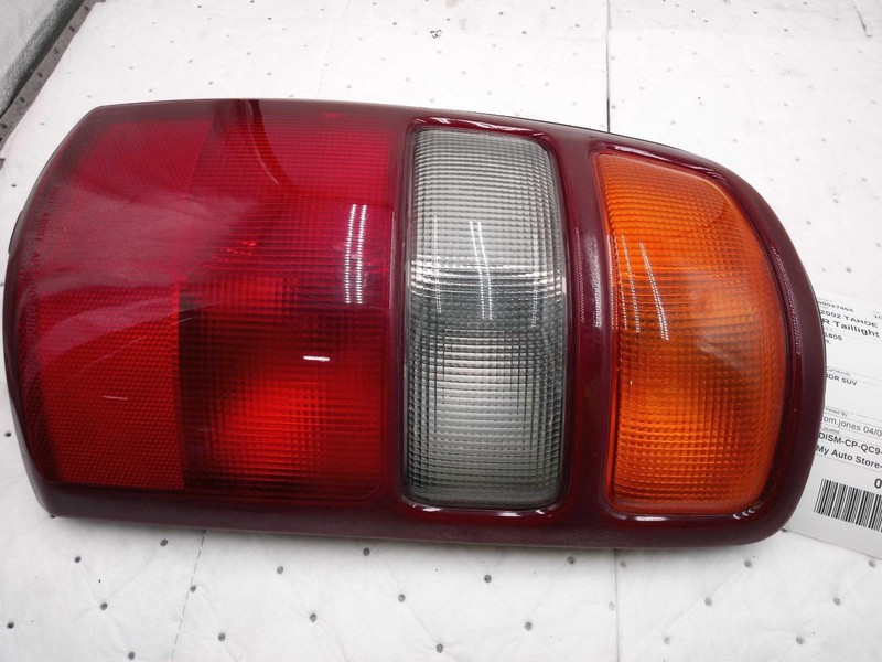 2002 Chevrolet Tahoe Right Red Tail Light Assembly OEM 358374 - Used