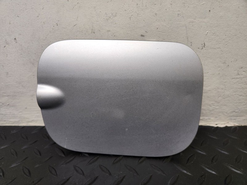 08-15 Nissan Rogue Fuel Gas Filler Door Silver (K23) OEM 78830-JM000