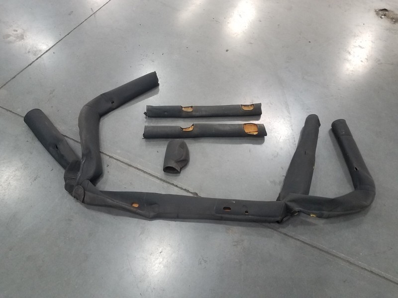 2006 Jeep Wrangler TJ Rubicon 4x4 OEM Rollbar Padding / Covers #62517 Z2