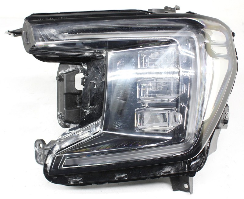 OEM Left Driver Side LED Headlamp For GMC Yukon SLE, SLT Bright bezel 86546575