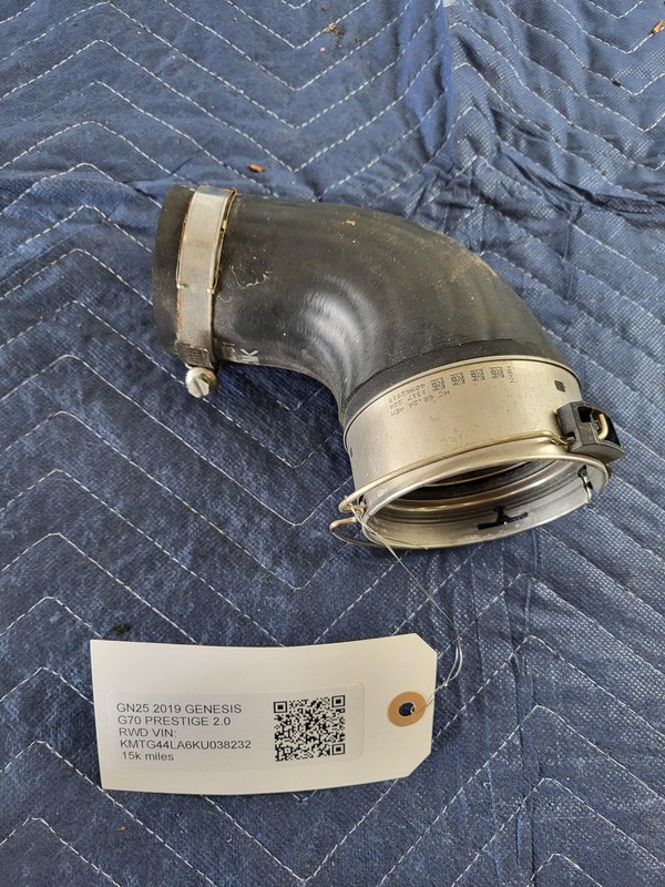 Used Oem GENESIS Intercooler Outlet Air Hose 28288-2CTB1 for 2019-2021 G70 2.0L