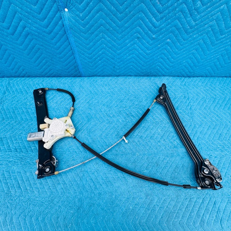 12–17 BMW 650i Front Left Driver Door Window Regulator with Motor OEM 730378503
