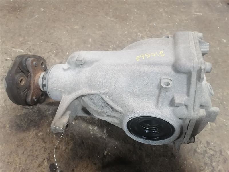 Differential Carrier Rear Manual Transmission 3.08 Ratio Fits 12-15 BMW 650i 787