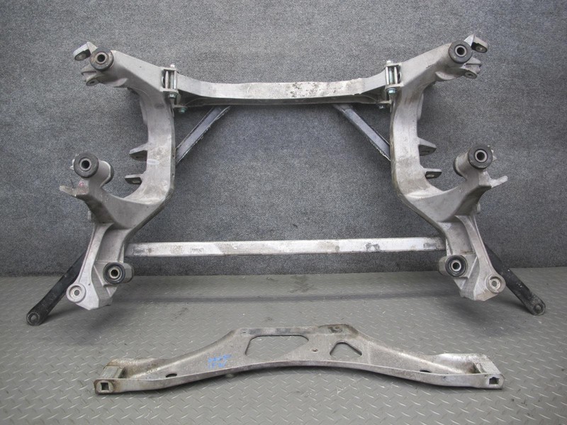 2002-2004 PORSCHE 911 996 3.6L RWD REAR SUSP SUB FRAME CROSSMEMBER CARRIER SET