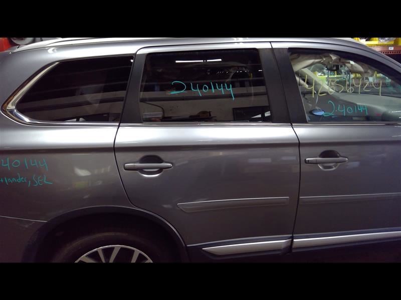 OUTLANDER 2017 Rear Side Door Gray U17 1344571