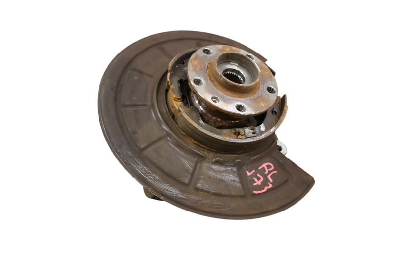 14-17 Maserati Ghibli Rear Left Driver Side Spindle Knuckle Hub 670006802 Oem