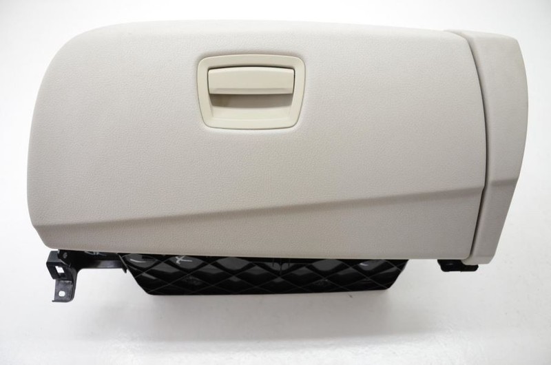 2012-2019 BMW 640I Gran Coupe White Glove Box Assembly B0700881