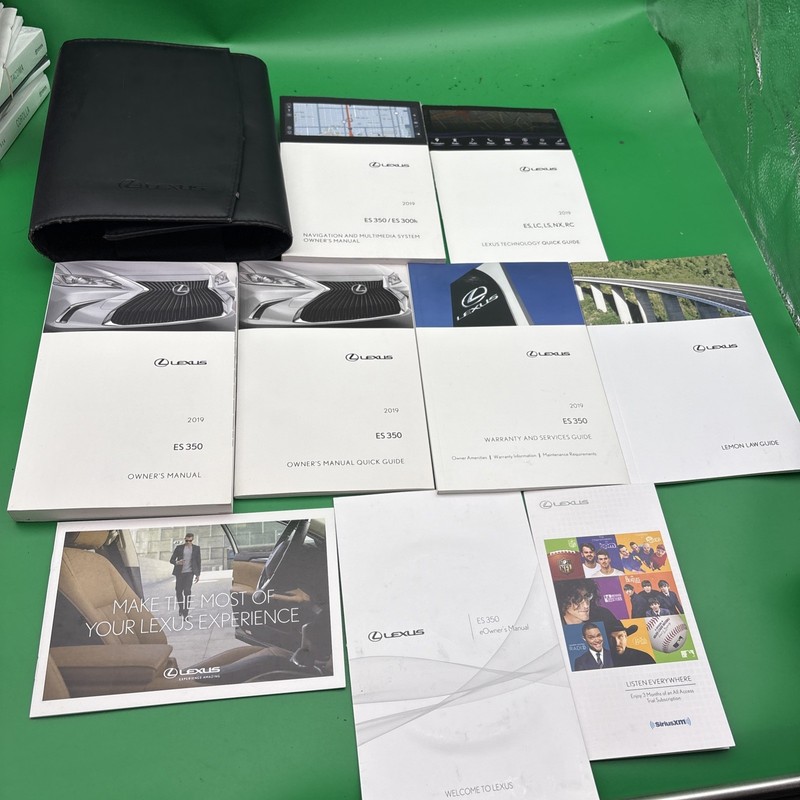 2019 Lexus ES350 Owners Manual Quick Reference Guide With Case Included