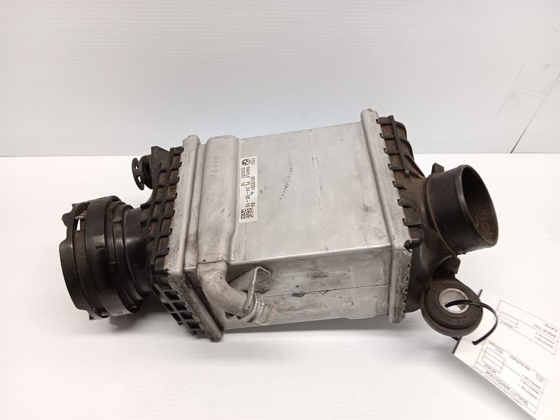 Left Turbo Intercooler Radiator Charge Air Cooler 17518619391 BMW 750i G11 G12