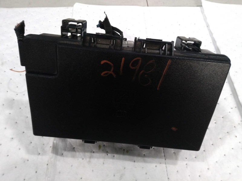 2021 Ford Escape Body Control Module OEM LX6T14D068NAB 29K Miles Black