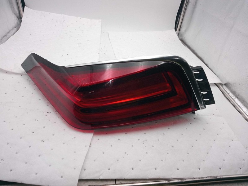 2017 Cadillac CT6 Right Green Tail Light Assembly OEM Used 653703 145K Miles
