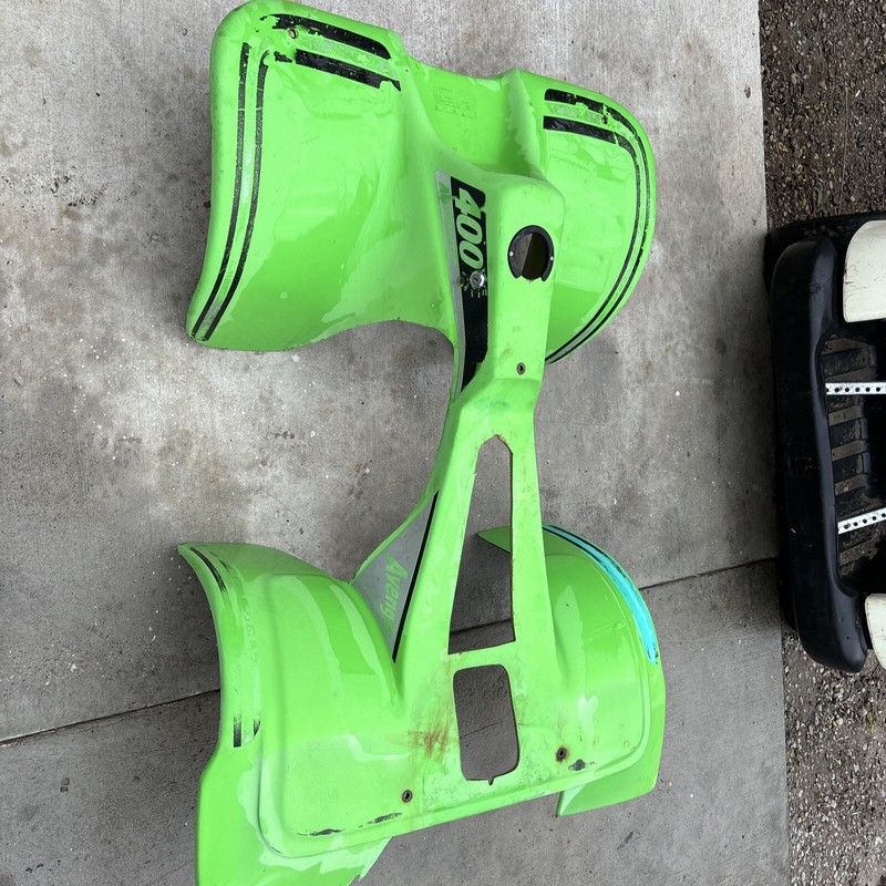 Vintage 1970’sAtv AtcAvenger400 AutomaticHoncho  fiberglass body fender