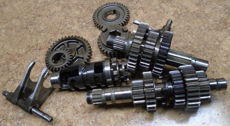 2000 Yamaha XVS650 XVS 650 A V Star Engine Transmission Gears Shift Fork Tranny