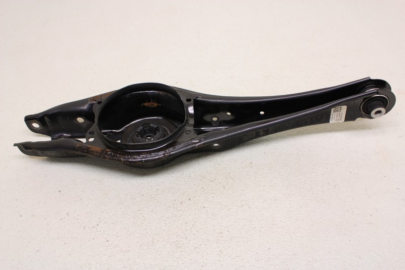 MK7 VW GTI Golf R Rear Lower Spring Perch Control Arm Alltrack Oem 2015-2021