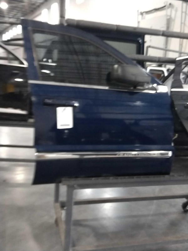 2005 Jeep Grand Cherokee Right Door Blue, Used, 168K Miles, OEM Quality