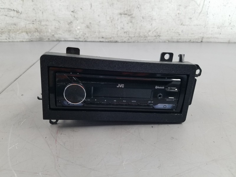 2000 Dodge Dakota R/T Xcab JVCAM FM CD BT Radio #6021 Q4