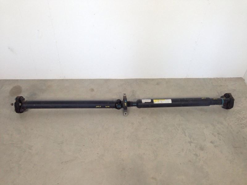 Rear Drive Shaft 3.8L 49300-3M100 Fits 2009-2011 Hyundai Genesis Sedan 66080