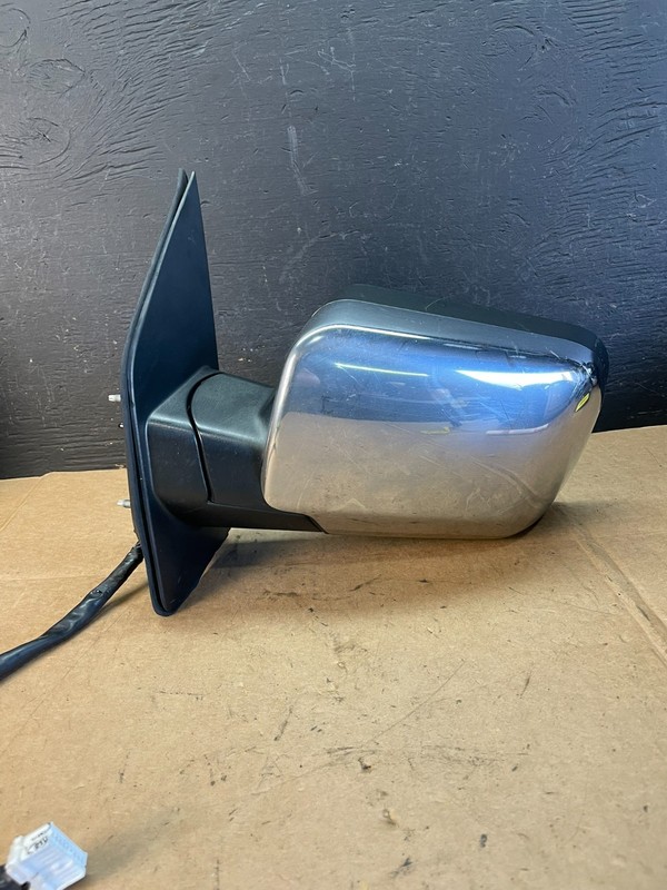 2004-2010 Infiniti QX56 Left Driver LH View Mirror OEM AE1075 DW