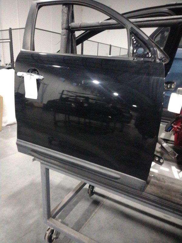 2013 Kia Sorento Right Door Black 4DR SUV Good Condition OEM Part 552202