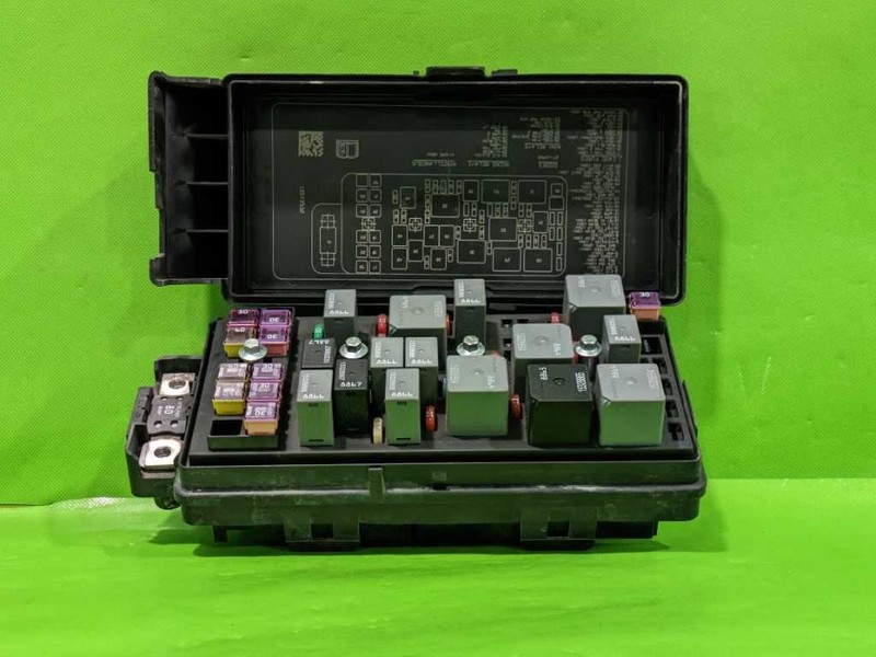 08 PONTIAC G6 2.4L ENGINE FUSE BOX OEM 4541-10